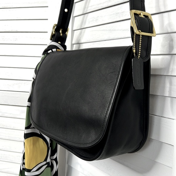 COACH Vintage Black Glove Tan Leather Patricia Legacy Flap bag Retro 90's 9951 - Picture 5 of 15